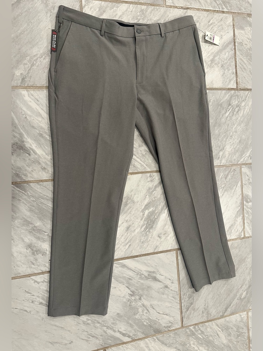 NWT  Van Heusen Flex  Mens Gray Slim Dress Pants Size 40Wx30L